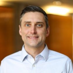 Headshot of Dr. Matthew McDowell